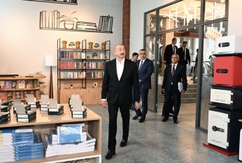İlham Əliyev “Xankəndi” Biznes Mərkəzinin açılışında iştirak edib | FED.az