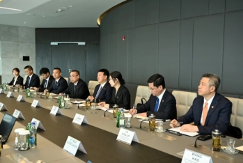 Azərbaycan Çin şirkətilə “Birgə Yaşıl Enerji Sənaye Parkı”nı müzakirə etdi