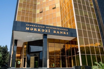 Mərkəzi Bank: Əməkhaqqı və təqaüd kartları üzrə sərbəst bank seçimi müzakirə edilir