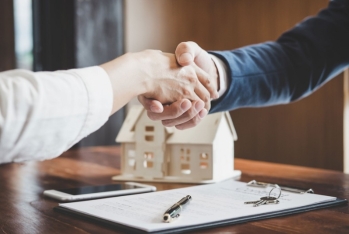 "Fitch": Azərbaycanda ipoteka kreditlərinin 80%-i dövlət hesabına verilir