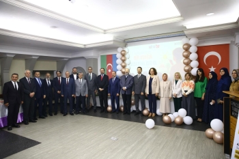 “Bir uşağın sabahına işıq ol!” şüarı ilə 22-ci Ənənəvi Xeyriyyə Sərgisi keçirilib – [red]FOTOLAR [/red] | FED.az