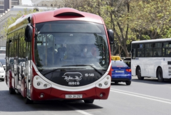 122 avtobus gecikir - BNA AÇIQLADI - SİYAHI