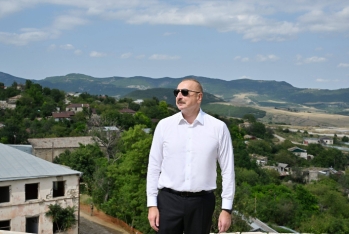 Azərbaycan Prezidenti Kəlbəcər şəhər sakinləri ilə görüşdə vaxtilə Ermənistana pulsuz silah verilməsinin məqsədini açıqlayıb