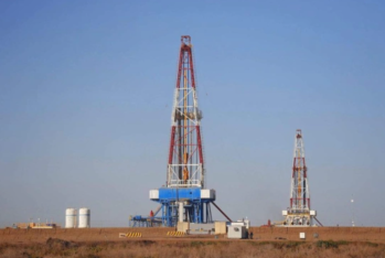 ЛУКОЙЛ объявил форс-мажор на крупнейшим месторождение в Ираке