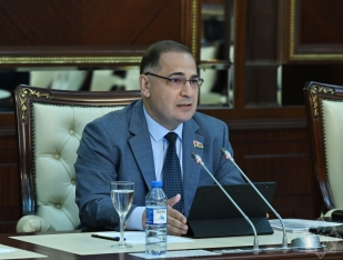Daha 4 məsələ parlamentin plenar iclasına tövsiyə edilib | FED.az