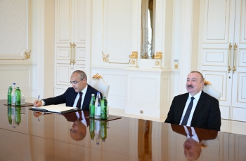 Prezident İlham Əliyev ərəb iş adamlarını qəbul edib | FED.az