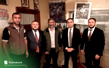 Rabitəbank Zəfər Günü ərəfəsində şəhid ailələrini - [red]ZİYARƏT EDİB[/red] | FED.az