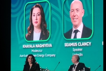 LinkedIn rəsmisi: "Süni intellektə işçiləri ixtisar edərək qənaət etmək kimi baxmaq lazım deyil"