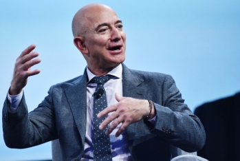 Jeff Bezos bir ilə 50 milyona qədər "Amazon"un səhmini satacaq