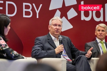 “Bakcell”in baş icraçı direktoru “INMerge” İnnovasiya Sammitində çıxış edib | FED.az