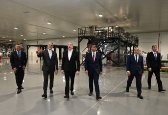 Prezident Bakıda yeni zavodun açılışında - FOTOLAR | FED.az