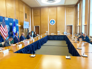 Mikayıl Cabbarov “SpaceX”in və “EXIM Bank”ın rəhbərliyi ilə görüşüb   | FED.az