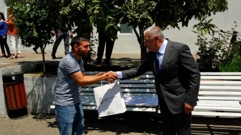 Göygöl və Samux fermerlərinə 20 min manata yaxın aqrar sığorta ödənişləri edilib | FED.az