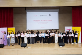 Yelo Bank gənc xanımların mentorluq proqramının məzun gününə - EV SAHİBLİYİ EDİB