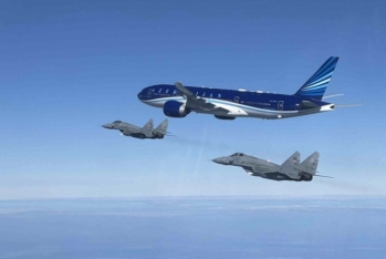 Prezidentin təyyarəsini Serbiya qırıcıları müşayiət etdi - VİDEO