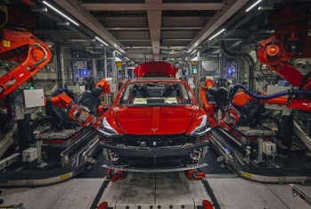 Bir «Tesla» avtomobili 38 saniyəyə yığılır – ƏTRAFLI
