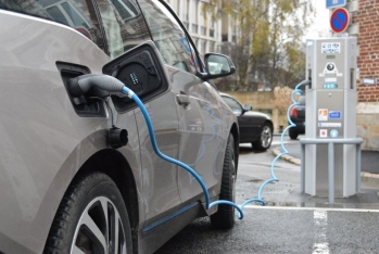 Azərbaycanda elektrik və hibrid avtomobillərə güzəştlərin müddətinin uzadılması təklif edilir