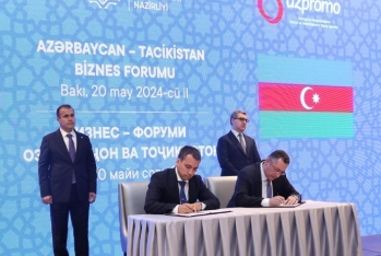 Azərbaycan və Tacikistan 8 ikitərəfli sənəd imzalayıb