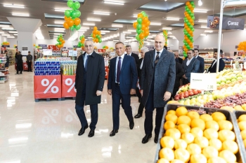 Veysəloğlu Şirkətlər Qrupu Naxçıvanda silsilə market açılışlarını davam etdirir -[red] FOTOLAR[/red] | FED.az