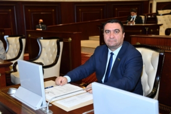 Özəl şirkətlər aqrar mütəxəssislərə - 10-15 min manat maaş verirlər