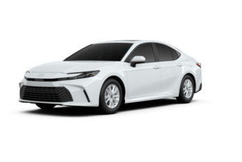 Dövlət avtomobilləri hərracda satıldı: "Toyota Camry"yə 14 500 manat verdilər
