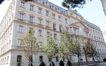 Qiymətlər 7 faiz, maaşlar 4 faiz artıb – [red]İNFLYASİYA MAAŞ ARTIMINI «YEYİR»[/red] | FED.az