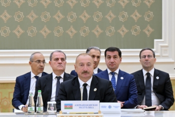 İlham Əliyev Türkmənbaşıda tədbirdə iştirak edir