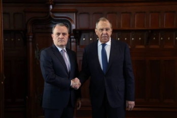 Ceyhun Bayramov və Lavrov Cənubi Qafqazdakı vəziyyəti müzakirə edib