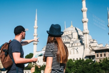 Türkiyədə yeni turizm mövsümü - BİR AY GEC AÇILACAQ