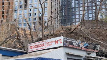 Kiyevə raket hücumu zamanı Azərbaycanın Ukraynadakı səfirliyinə ciddi ziyan dəyib  - FOTOLAR | FED.az