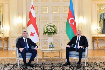İlham Əliyev İrakli Qaribaşvili ilə görüşüb - FOTO