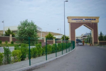 Azərbaycanlı sürücülər günlərdir Gürcüstan gömrüyünü keçə bilmirlər – XİN-ə sorğu göndərilib 