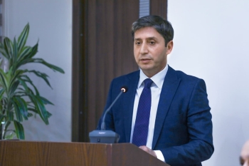 Təbii sərvət əmanətdir - Balaxanı neftçiləri dövlət-din əlaqələri müzakirə edilən dəyirmi masada | FED.az