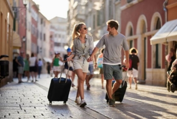 Azərbaycanda xidmətlərdən ən çox narazı qalan turistlər hansı ölkələrdəndir? - TOP 10