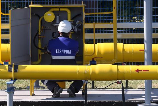 Минфин предлагает дополнительно собрать 170 млрд рублей с «Газпрома» и 150 млрд рублей с нефтяников