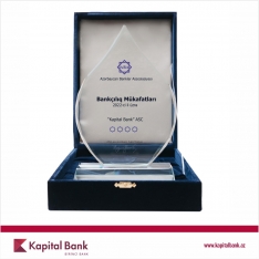 Kapital Bank стал победителем в четырех номинациях | FED.az