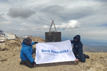 Сотрудники Банк Республика совершили восхождение на "Вершину Гейдара" | FED.az