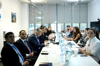 Azərbaycan və Gürcüstan mərkəzi bankları süni intellektlə dəstəklənən sistemlərin tətbiqini müzakirə edib | FED.az