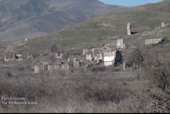 Füzulinin Pirəhmədli kəndində bərpa işlərinə başlanılır