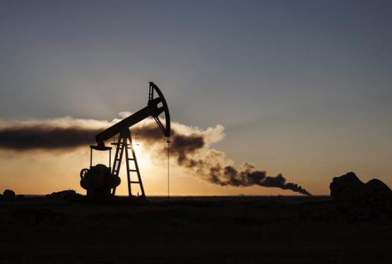 Rusiya gündəlik neft hasilatını 200 min barel azaldıb
