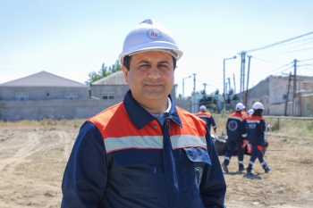 Balaxanı neftçiləri “Ümumdünya Ətraf Mühit Günü”ndə tarixi qəsəbəni təmizlədilər - [red]FOTOLAR[/red] | FED.az