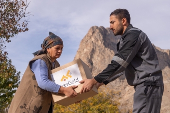 “AzerGold” tərəfindən Naxçıvanda aztəminatlı ailələrə  bayram sovqatı təqdim edilib | FED.az