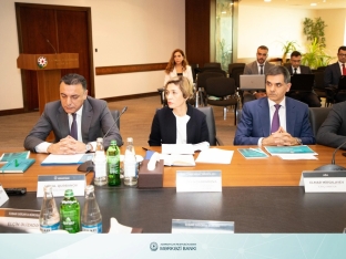 Azərbaycanda sığorta sektorunun qarşısındakı çağırışlar müzakirə edilib | FED.az