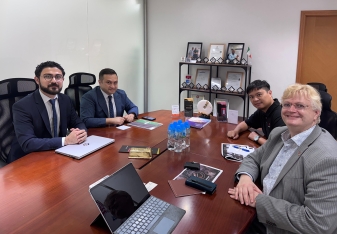 “AzerGold”un sikkələri Honkonq Beynəlxalq Numizmatika Sərgisində təqdim olunub | FED.az
