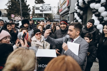 [red]HONOR [/red] Azərbaycanda ikinci rəsmi mağazasını və ilk servis mərkəzini açdı -[red] FOTOLAR - VİDEO[/red] | FED.az