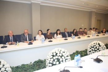 BANM-ın 9 tələbəsinin təhsil haqqı bir qrup xeyriyyəçi iş xanımları tərəfindən ödənib | FED.az