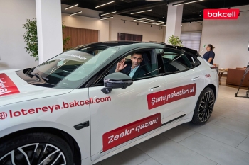 Bakcell lotereyasında ilk “Zeekr 001” qalibə - TƏHVİL VERİLDİ! - FOTOLAR | FED.az