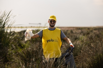 Yelo Bank провёл экологическую акцию по очистке побережья в Говсане | FED.az