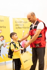 Yelo Bank Cəbrayılda birincilərin məktəb həyəcanına - [red]ŞƏRİK OLDU![/red] | FED.az