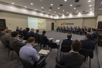 “AzerGold” qeyri-filiz faydalı qazıntı yataqları ilə bağlı seminar keçirib | FED.az